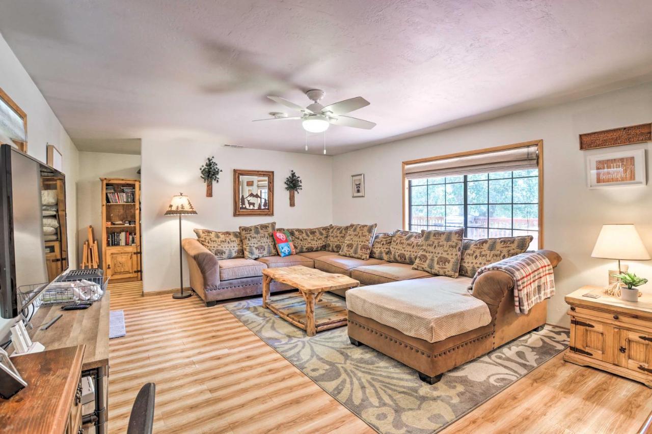 Big Bear Cabin With Deck And Hot Tub, Near Resorts! Big Bear Lake Dış mekan fotoğraf